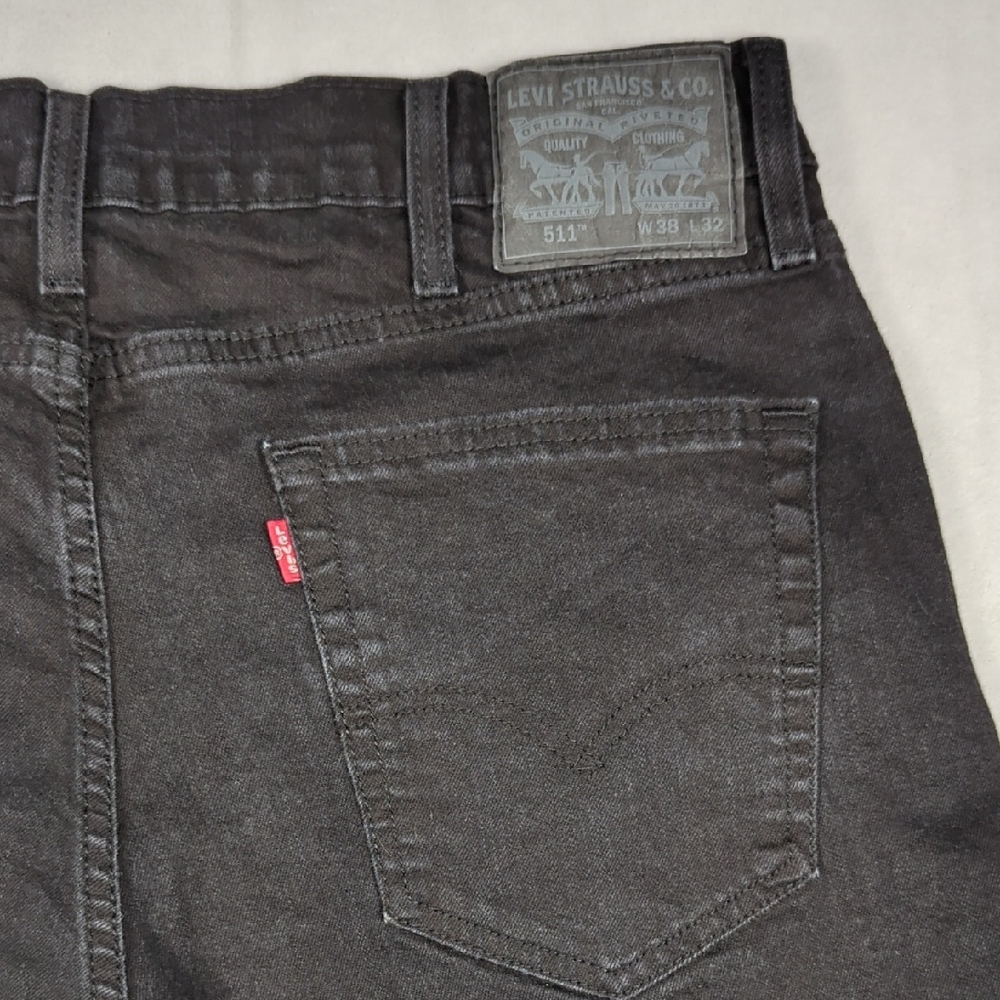 Levi's 511 Slim Straight Fit Black Wash Mens Jeans Size‎ 38